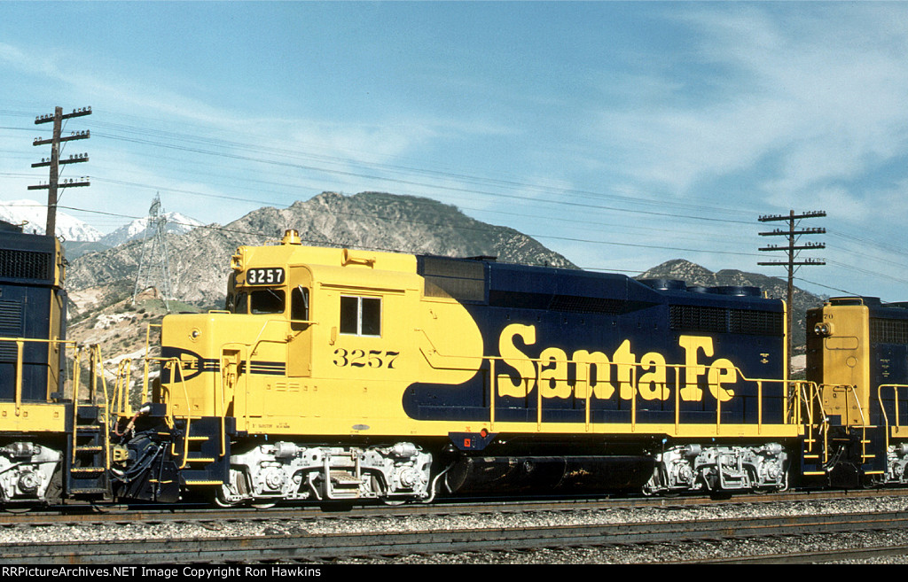 ATSF 3257 (REPOST)